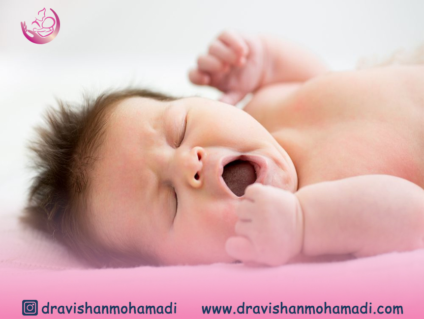 علت از خواب پریدن نوزاد ؛ پدیده‌ای طبیعی البته مهم!